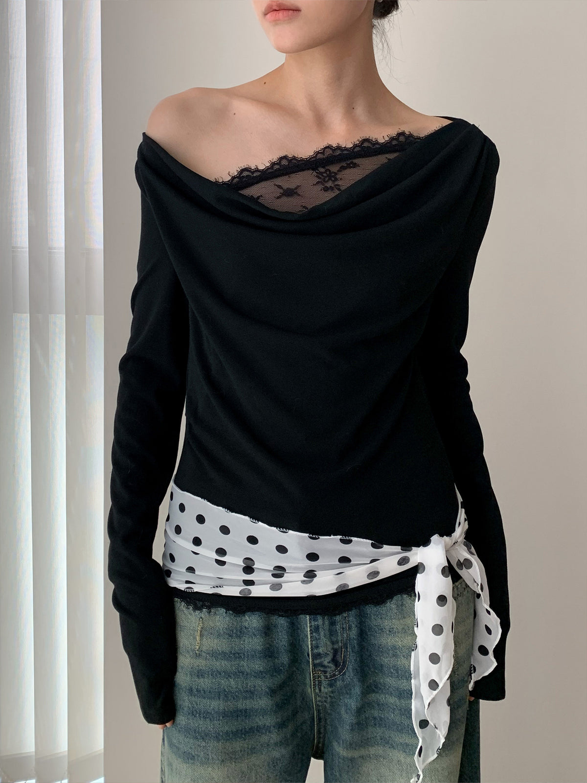 レースパネル ワンショルダークロップドトップス COLOR:BLACK