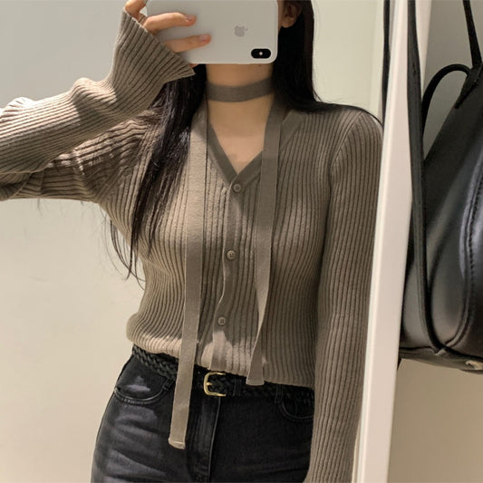 ホルターレイヤード Vネックニットカーディガン COLOR:KHAKI