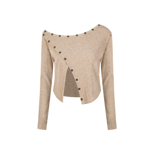 アシンメトリーボタン スクエアネックニットトップス COLOR:KHAKI