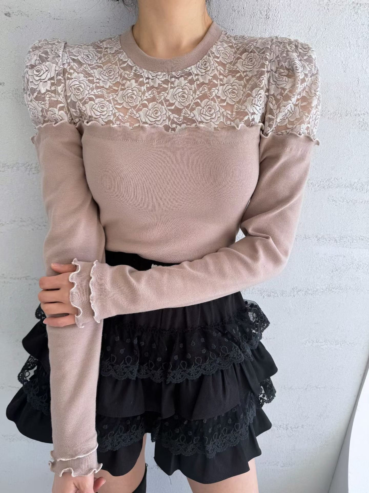 レーストリム パフスリーブトップス COLOR:BEIGE