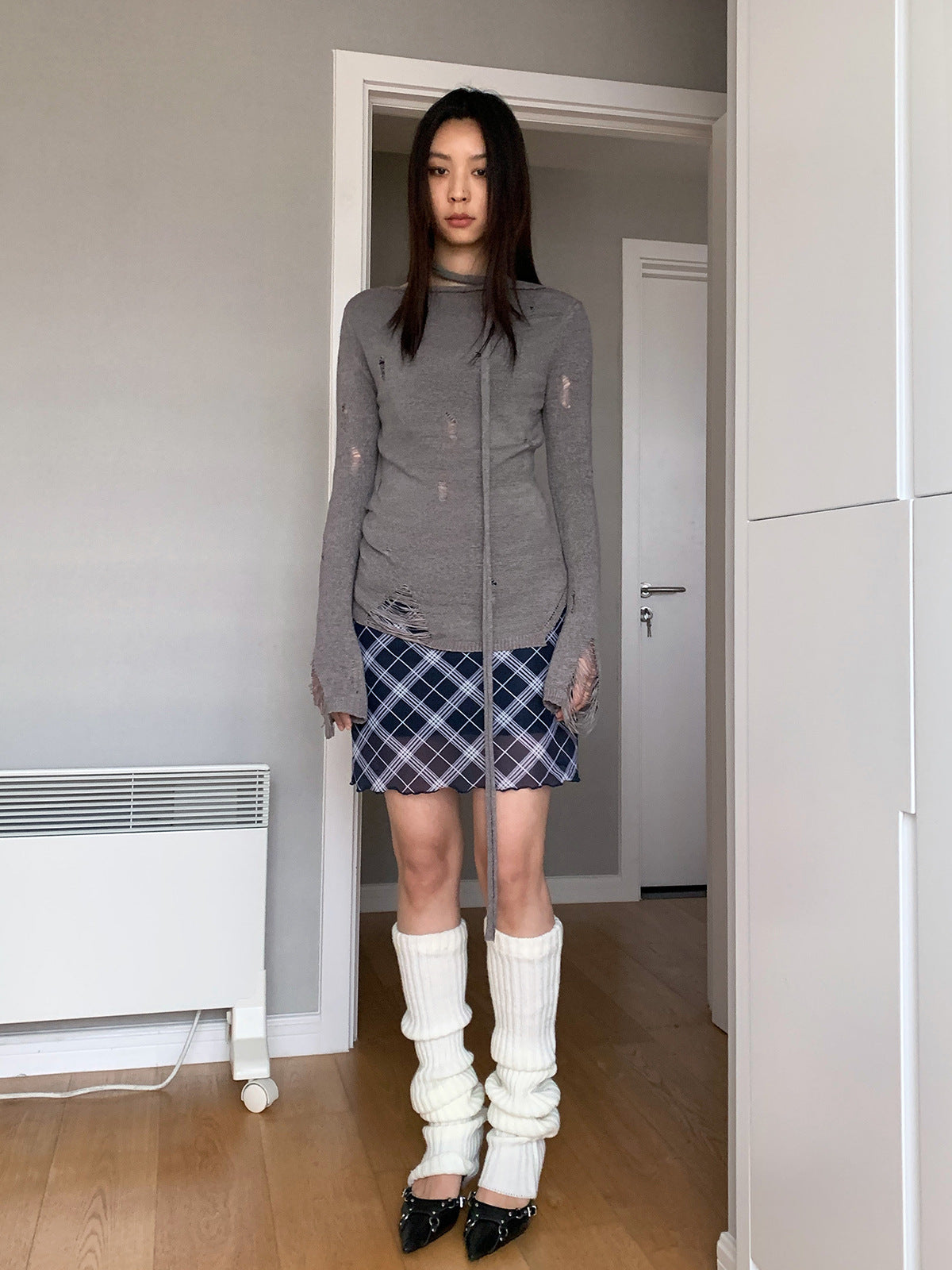 ダメージカットアウト ニットプルオーバー COLOR:GREY