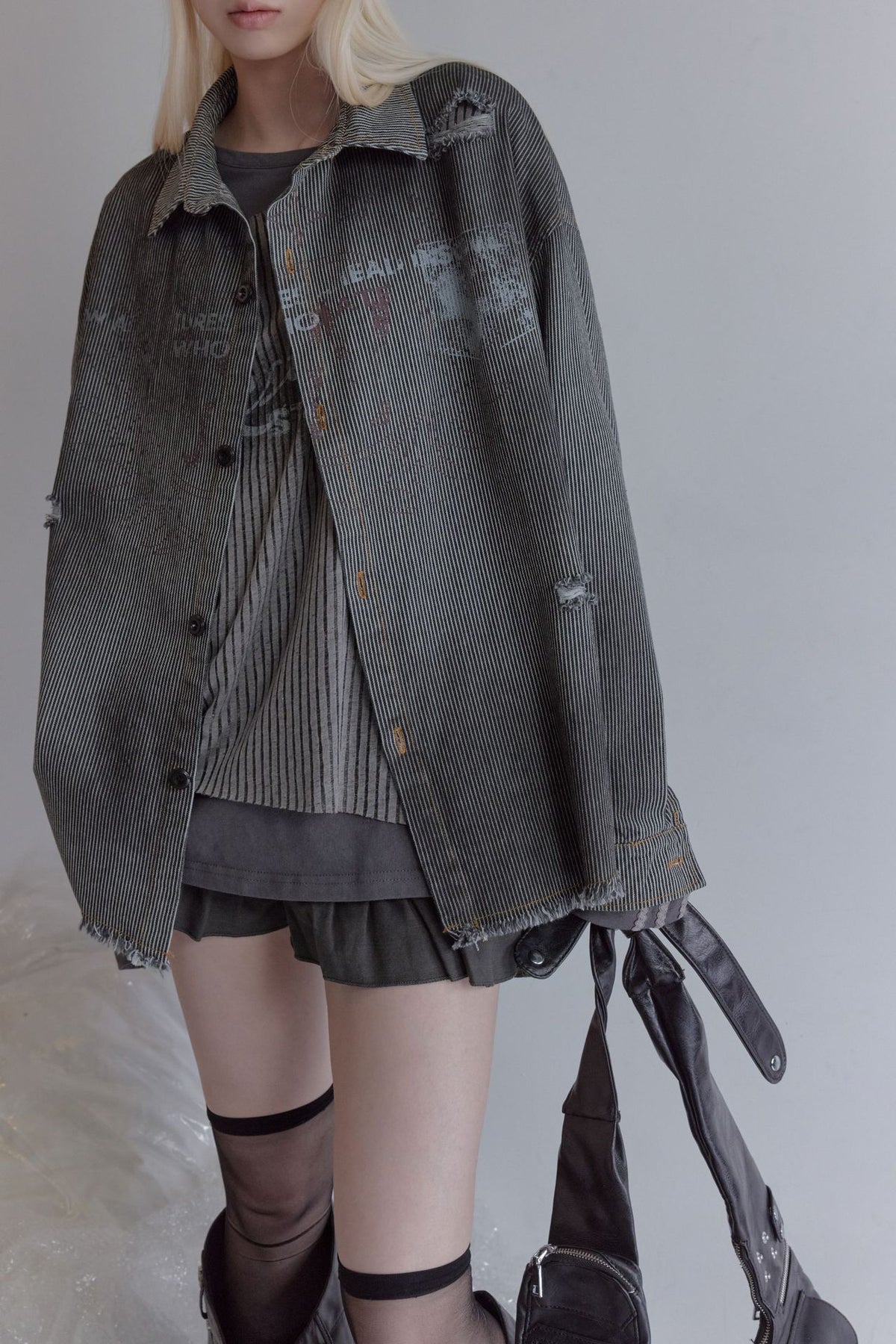グラデーションストライプ ウォッシュドシャツ styling 15