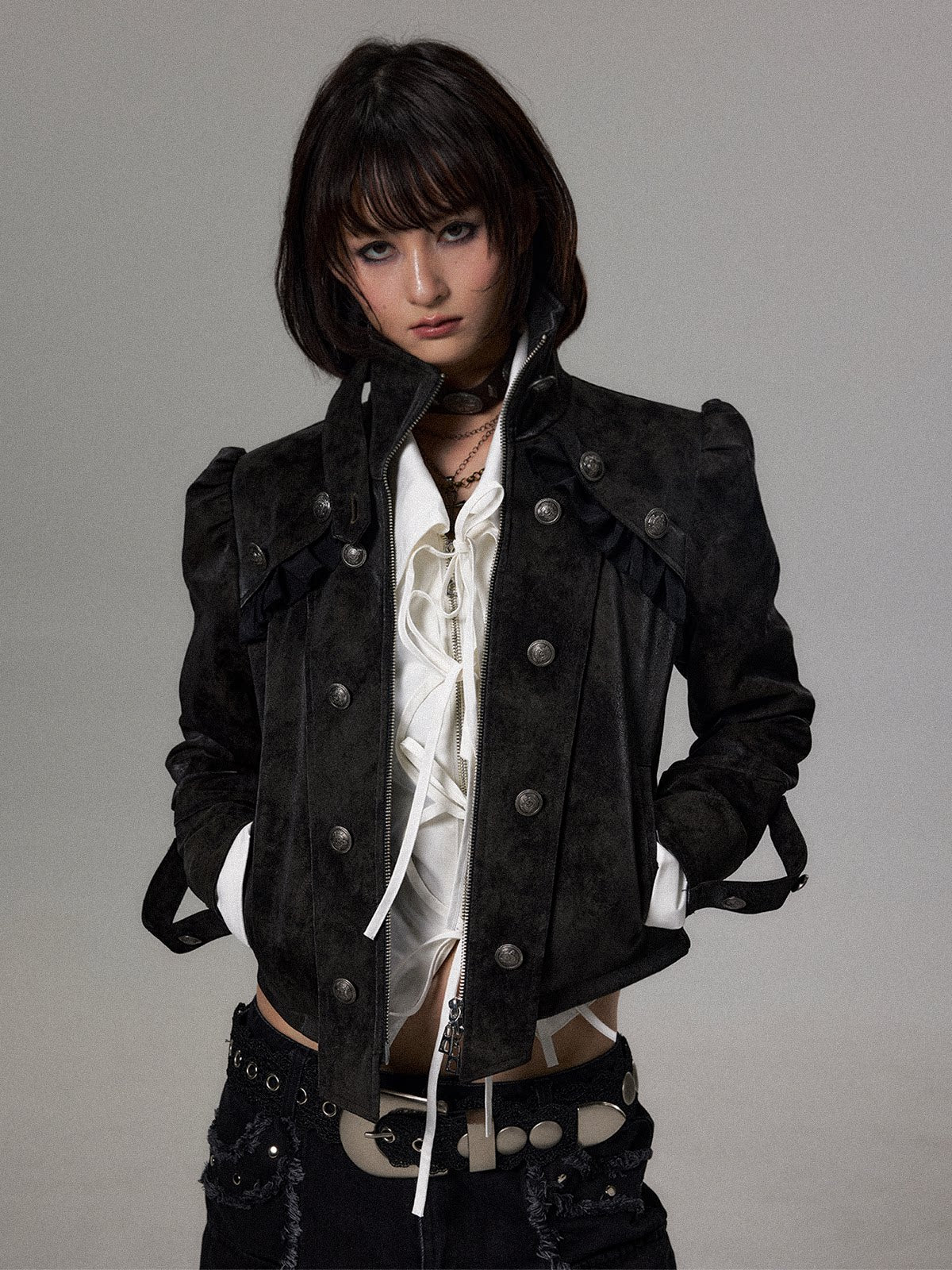 ナポレオン パフスリーブショートジャケット BLACK 着用イメージ 3