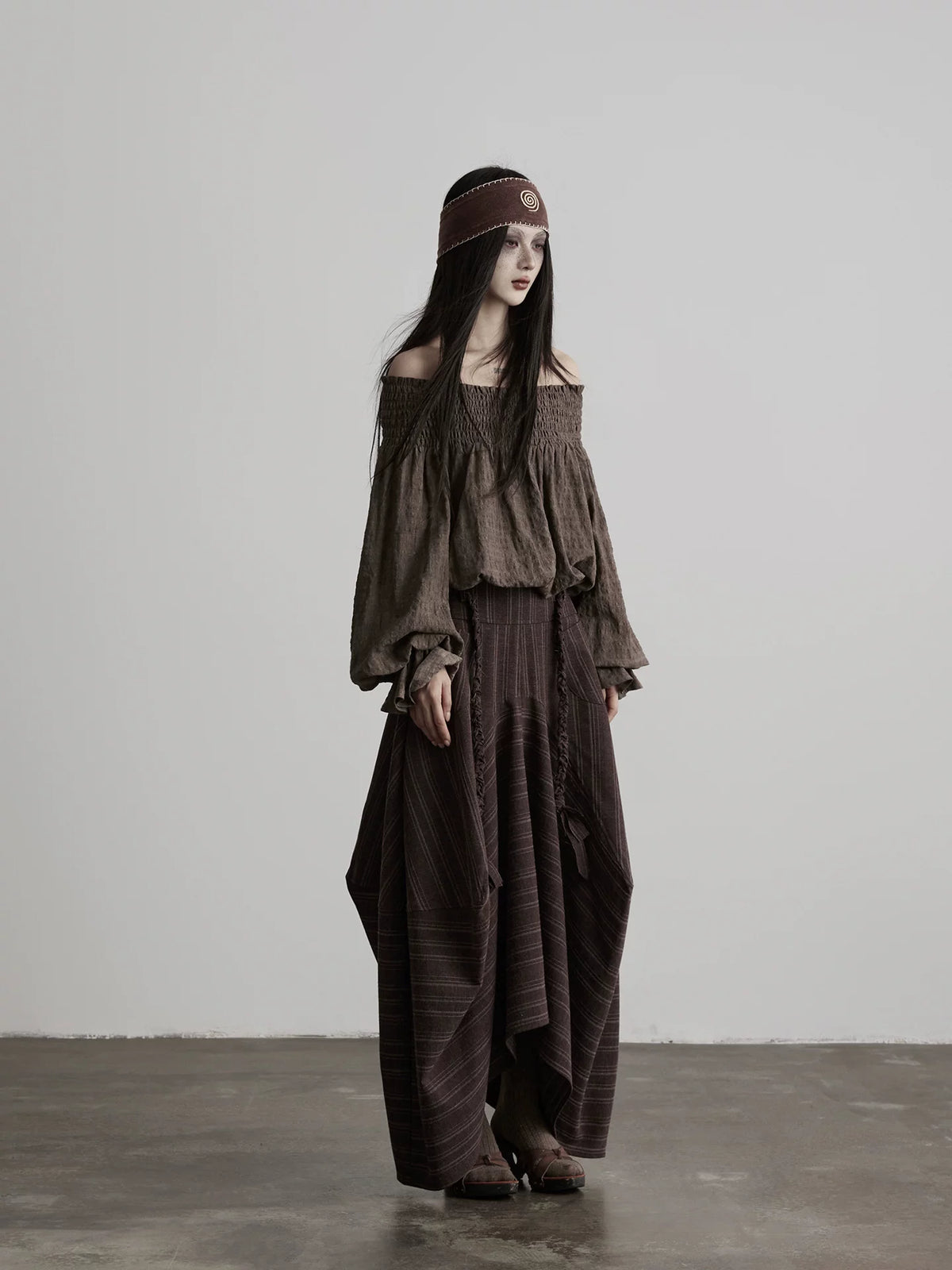 ビーズドローストリング オフショルダーブラウス BROWN 3