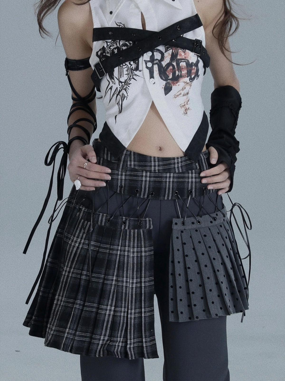 チェック×ドット レイヤードキュロットパンツ DARK GREY 1