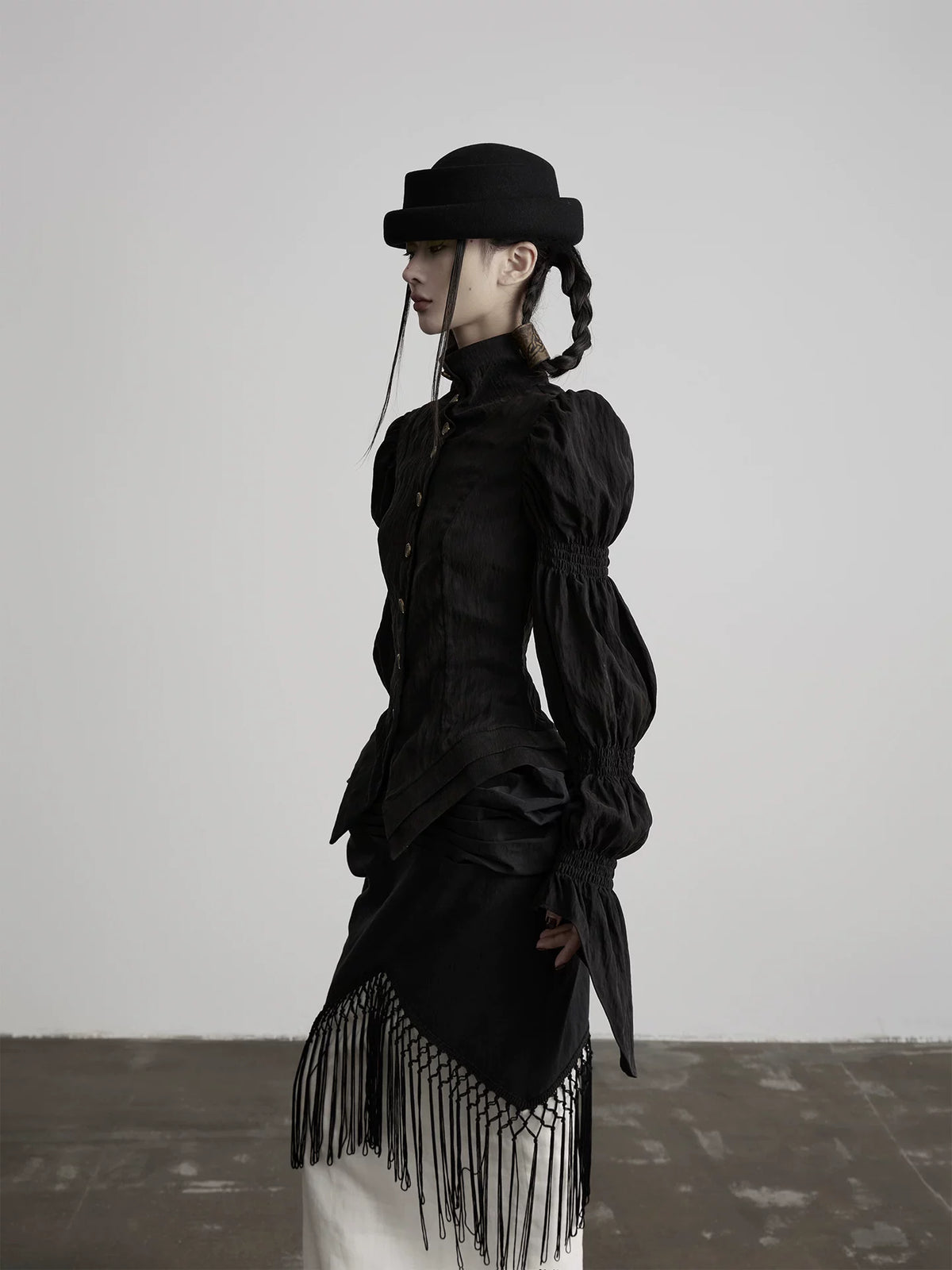 フリンジハイネック パフスリーブブラウス BLACK 1