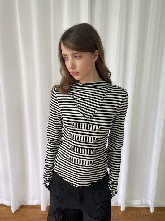 メタルバックル ストライプニットフーディー BLACK / WHITE front