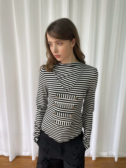 メタルバックル ストライプニットフーディー styling 6