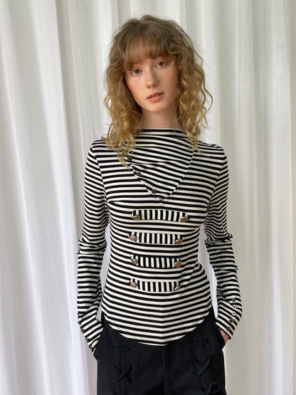 メタルバックル ストライプニットフーディー styling 12