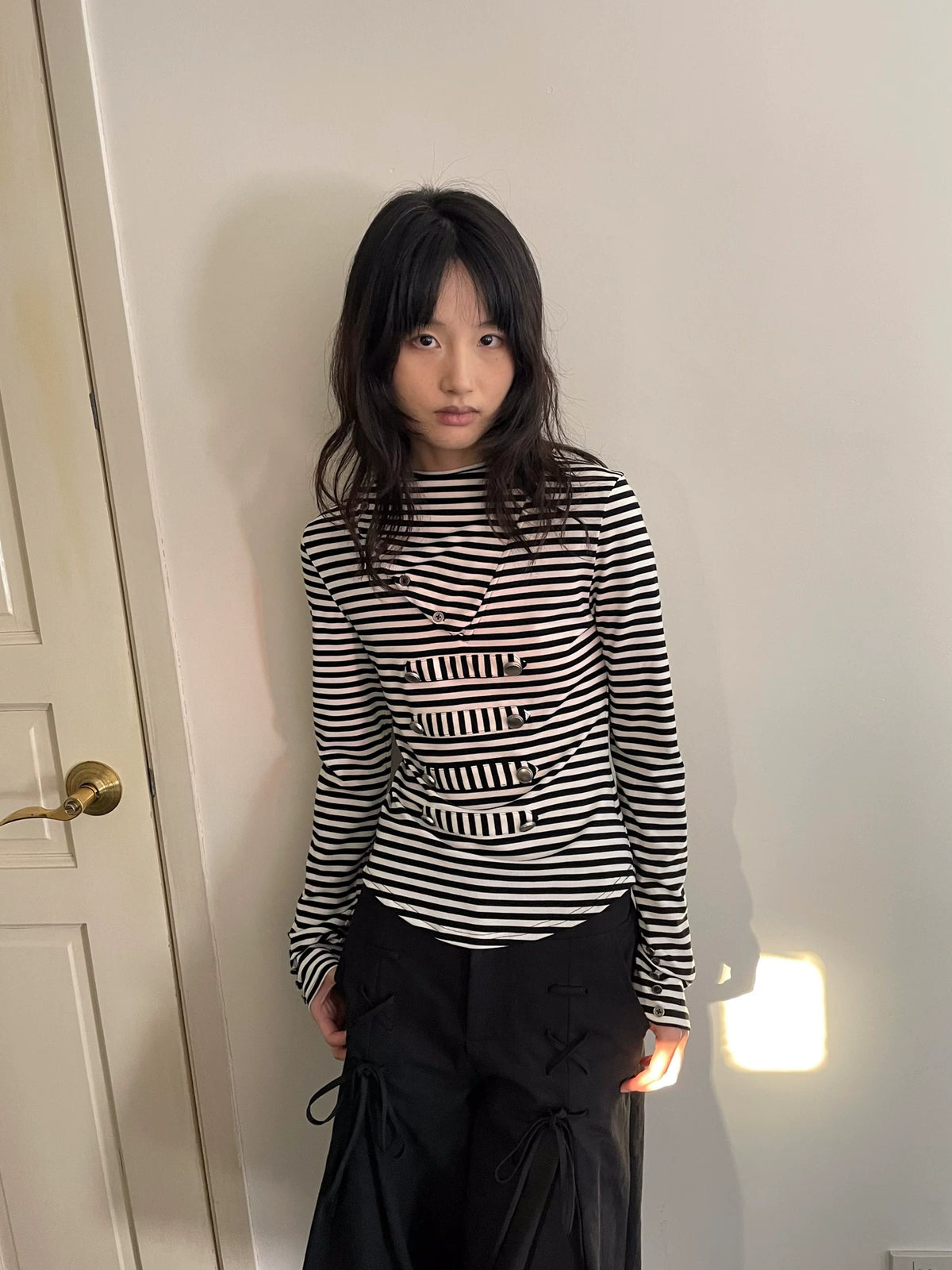 メタルバックル ストライプニットフーディー styling 17