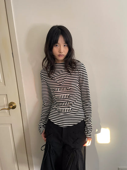 メタルバックル ストライプニットフーディー styling 17