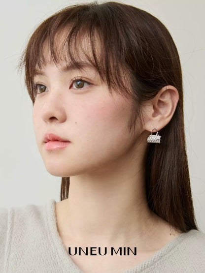 スタージルコン バッグモチーフピアス styling 3
