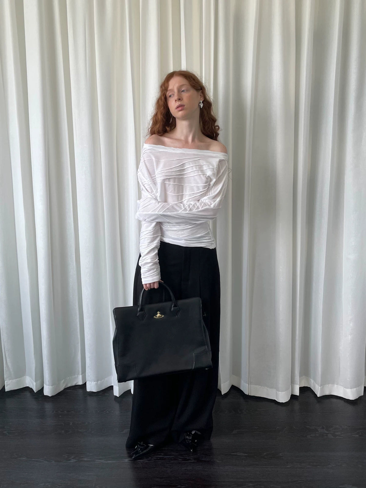 ワンショルダー シャーリングロングスリーブトップス styling 15